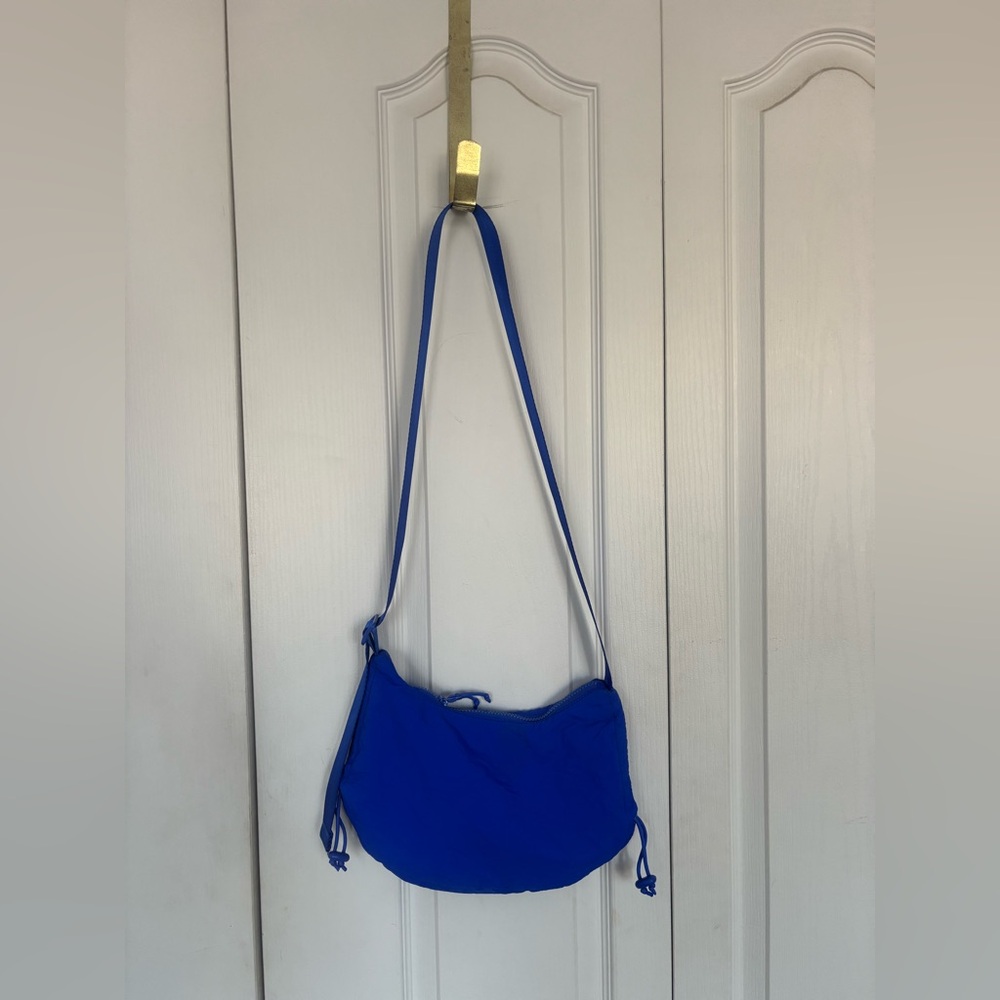 Blue Women's Shoulder Bag - Casual Crossbody
